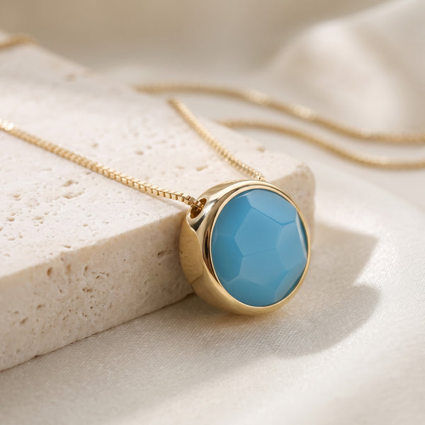Colar Classic - Ágata Azul Céu, banhado a ouro 18k