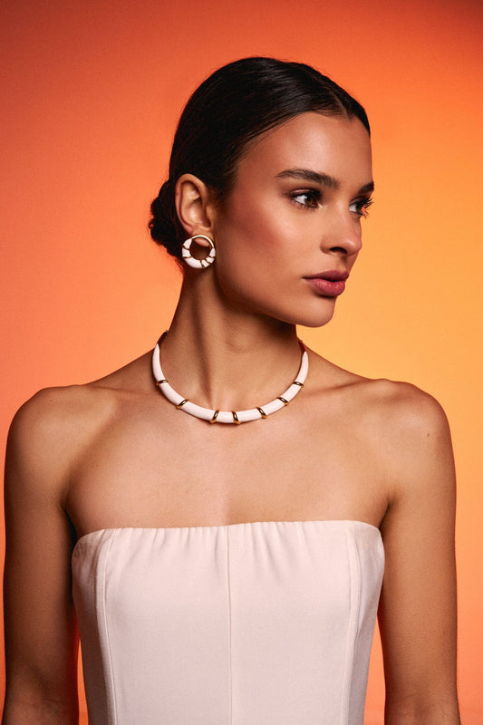 Choker Macramê branca — uso no decote feminino ajustável | Aimer Joias