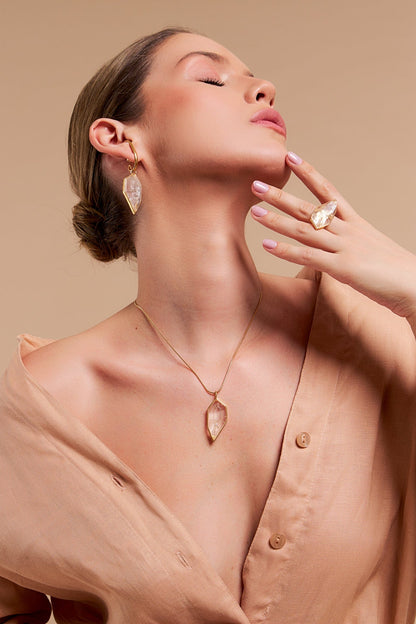 Colar Impulso - Cristal de Rocha Semijoias de luxo e design exclusivo